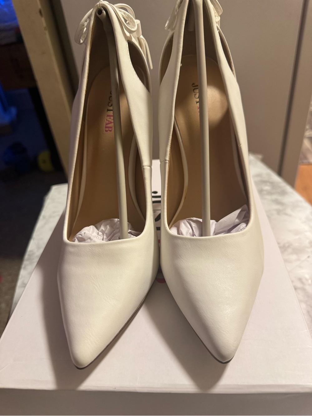 Women's White Pointed Toe Ankle Tie Pumps
